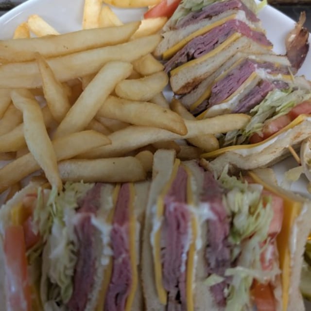 #4 Sliced Roast Beef Sandwich.