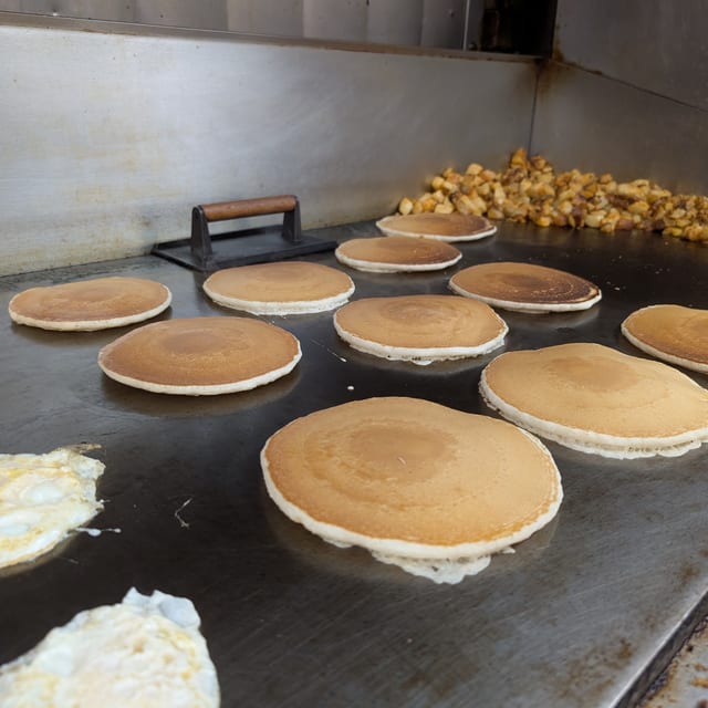 3 Griddle Cakes.