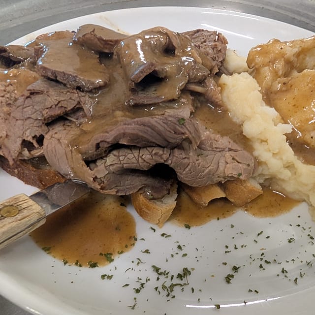 Hot Roast Beef Sandwich Dinner.